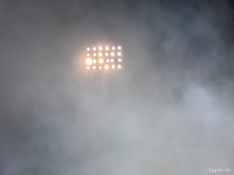 April 2026: Fußball und Mautgebühren