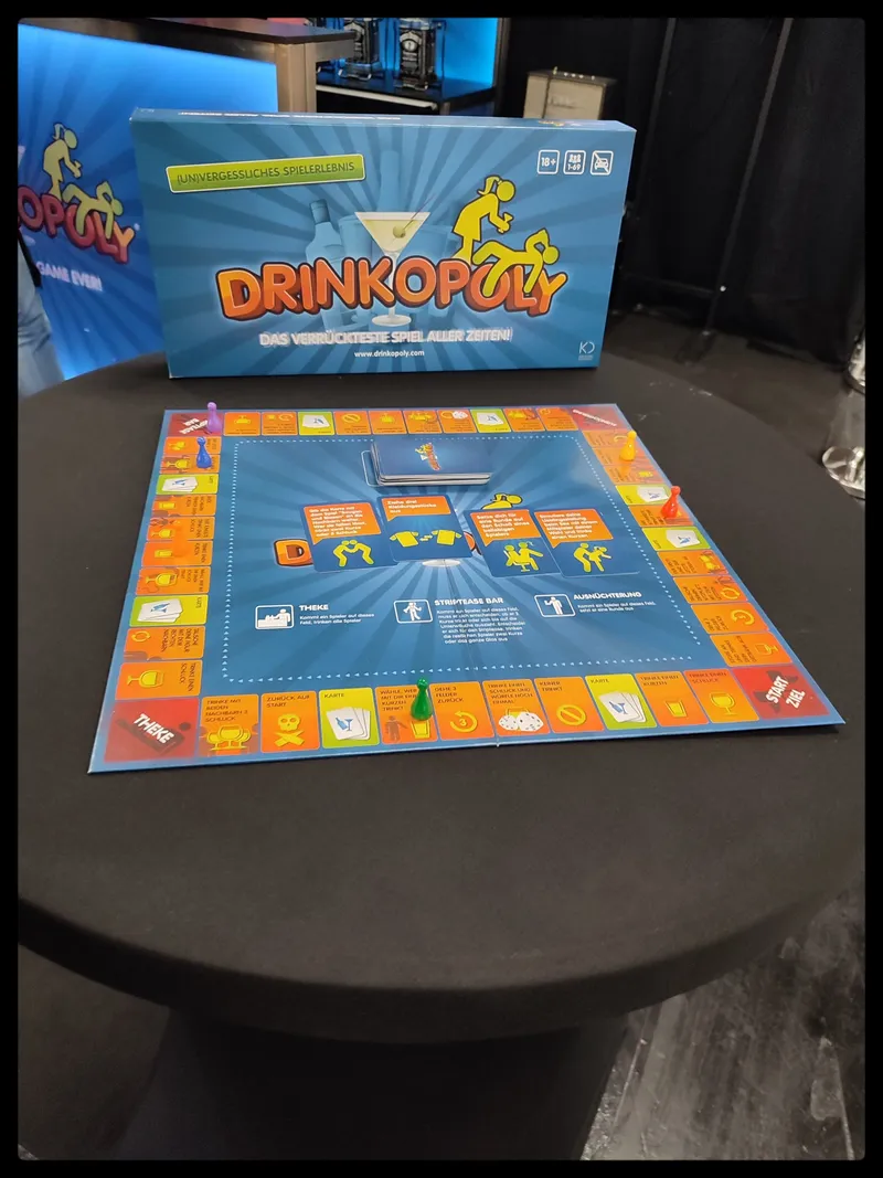 Drinkopoly: Das ultimative Trinkspiel für gesellige Abende