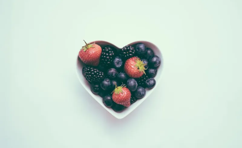 Voeding tips die echt werken: zo eet je slimmer zonder gedoe