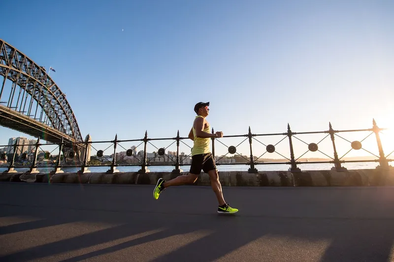 Fitnessoefeningen die echt werken: zo train je slim en effectief thuis