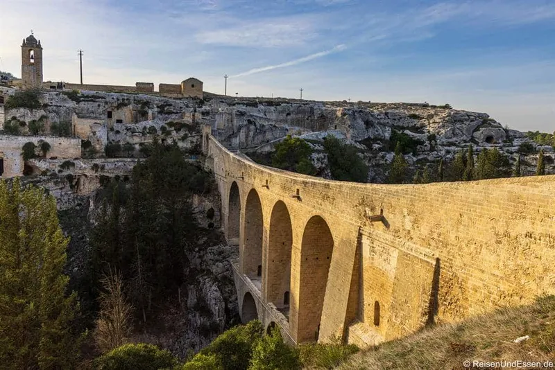 Gravina in Puglia entdecken: Sehenswürdigkeiten, Tipps & Highlights