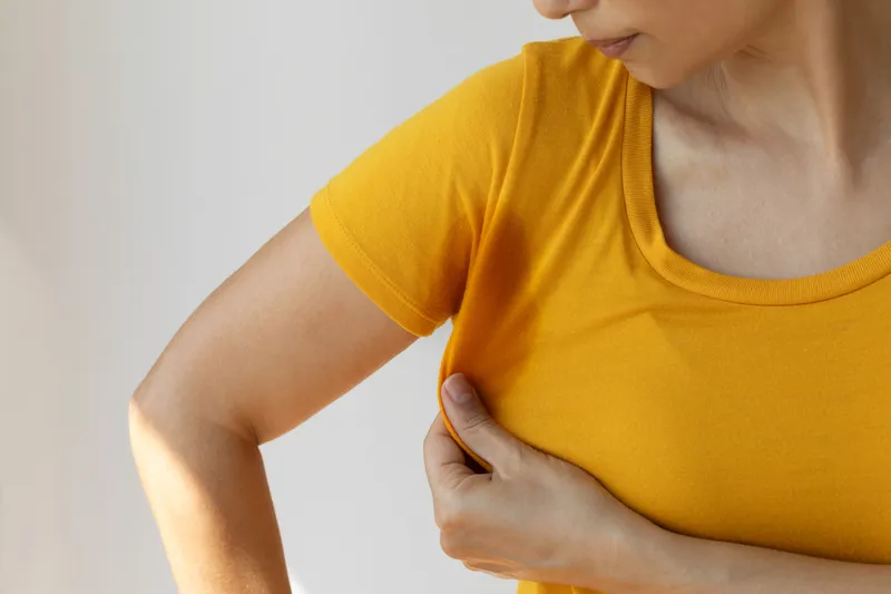 Hyperhidrose verstehen: Ursachen, Diagnose und Behandlungsmöglichkeiten bei ü...