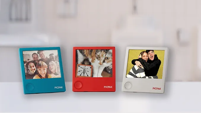PicPak: E-Ink-Bilderrahmen im Taschenformat speichert über 700 Fotos