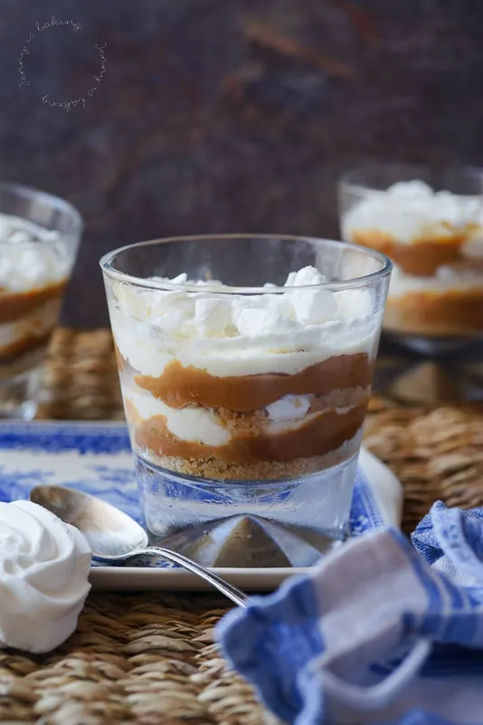 Schichtdessert polvito uruguayo