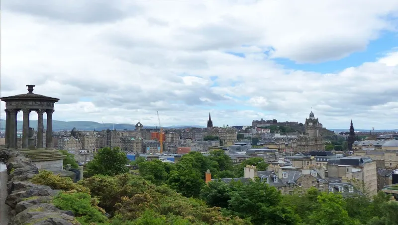 Katrin erzählt: Zwischen Burgen und Gassen – Edinburgh entdecken