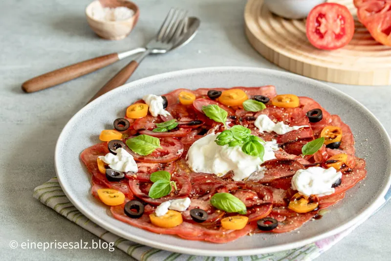 Tomaten Carpaccio – das einfachste Sommerrezept