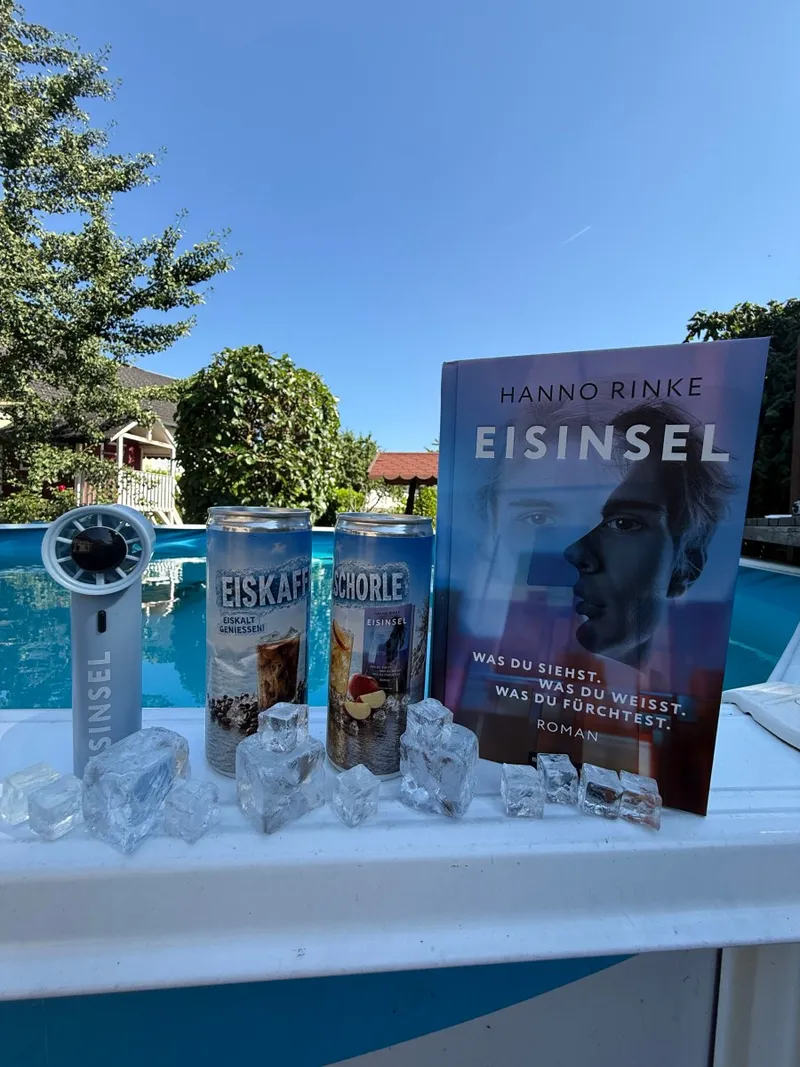 Eisinsel von Hanno Rinke