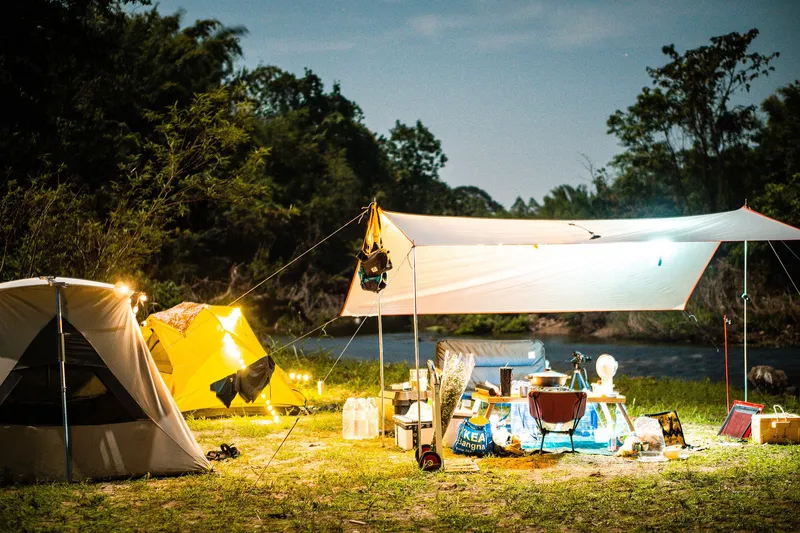 Packe jetzt: Dein ultimatives Camping-Abenteuer wartet!