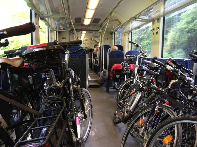 VGN Fahrradmitnahme – Tarife, Sperrzeiten, Tipps und Kosten