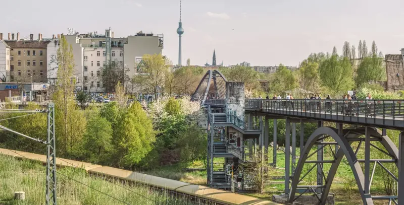 Berlins Geheime Paradiese: Entdeckungsreise zu den verborgenen grünen Oasen der Metropole