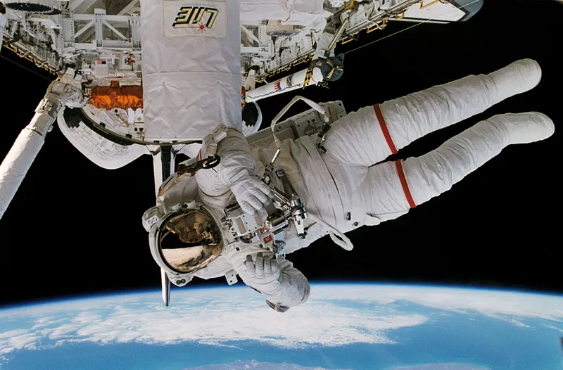 Astronaut Mark Lee im Museum
