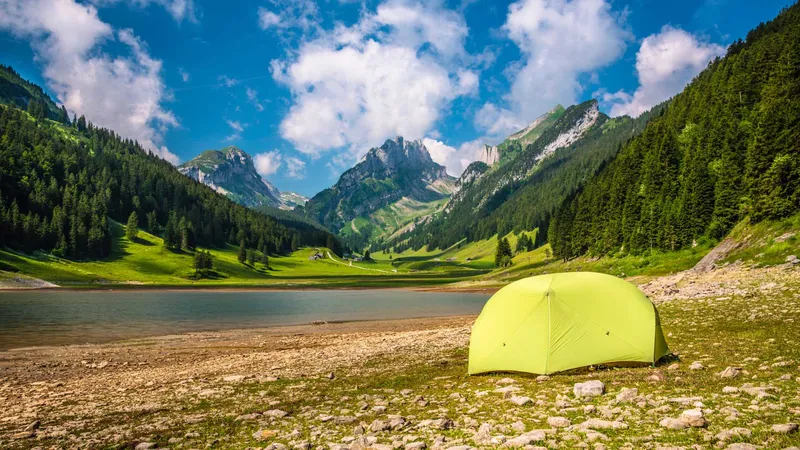 Wildcampen in der Schweiz: Was erlaubt ist und was nicht