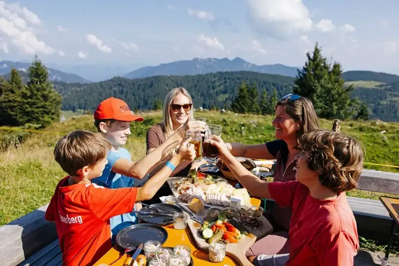 Chiemgau: Genussvoller Urlaub zwischen Chiemsee, Alpen und bayerischer Tradition