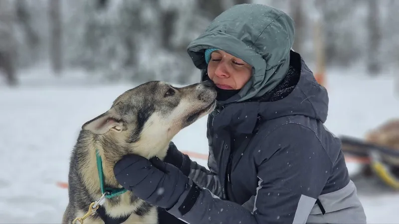 Hundeschlittenfahrt Finnland – Huskytour bei Finn-Jann