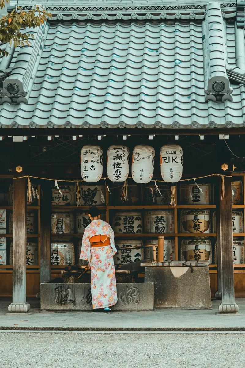 Japan besser verstehen: Wissen aus langen Dokumenten schöpfen