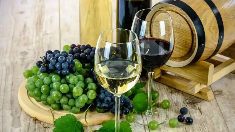 Saisonales Trinkverhalten bei Wein – im Winter lieber ein Rotwein