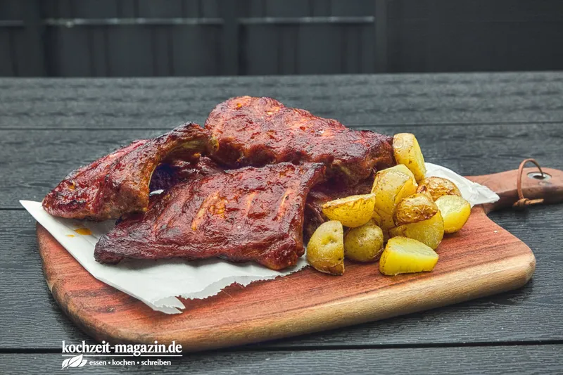 Asiatische Spareribs aus dem Ofen, würzig und wundebar zart, sind immer ein Genuss
