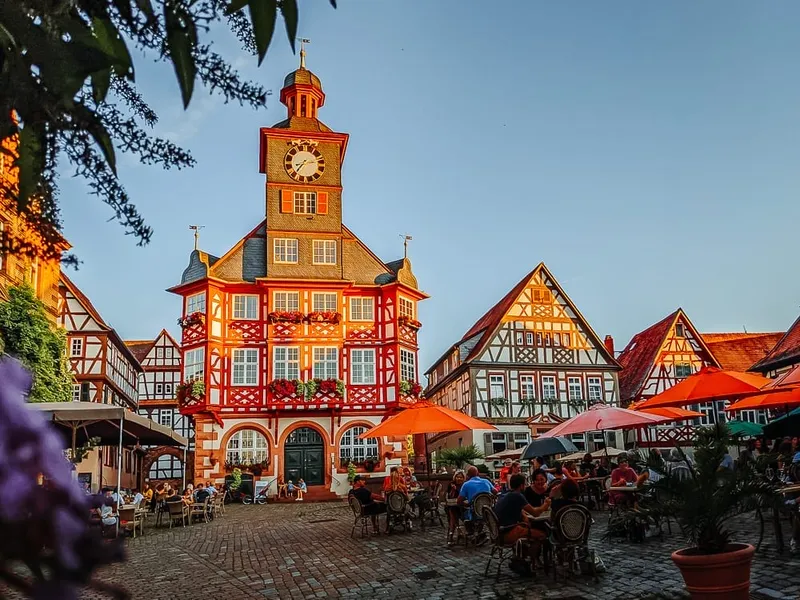 Heppenheim Sehenswürdigkeiten: Marktplatz, Starkenburg und Geheimtipps von vor Ort