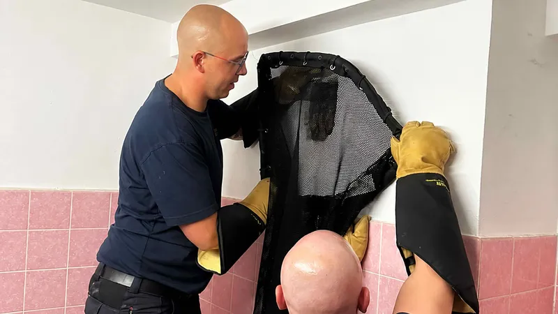 Katze aus stillgelegtem Schornstein gerettet