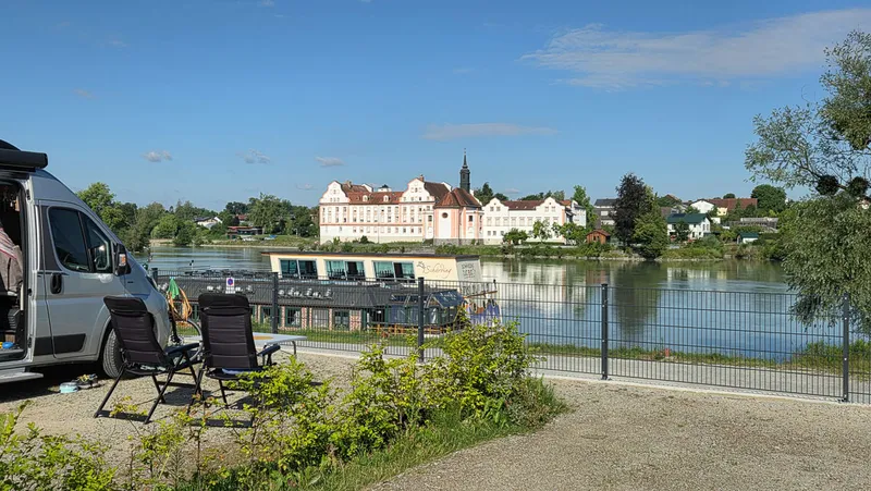 City-Camping in Schärding: Kultur, Kulinarik und der Inn vor der Nase