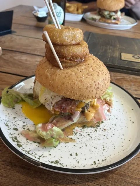 Gastrokarussell Reinhardshausen (3) Burger Imbiss für einen, der kein Burger Fan ist.
