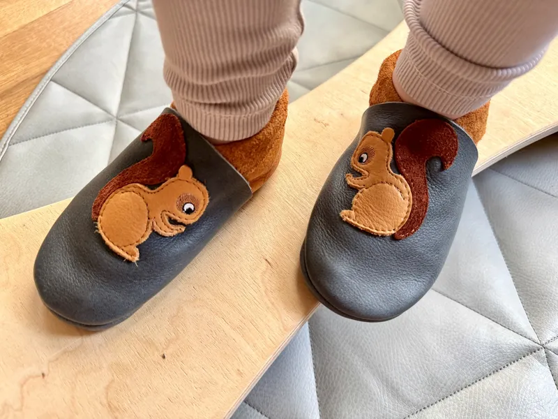 Barfußschuhe für die Kita: So finden Eltern das passende Modell