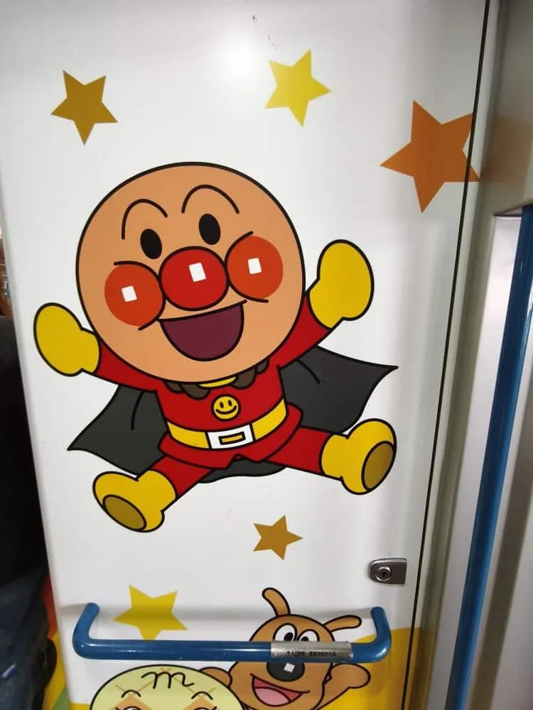 Mit dem Anpanman-Train durch Shikoku – Bunte Schienen-Abenteuer