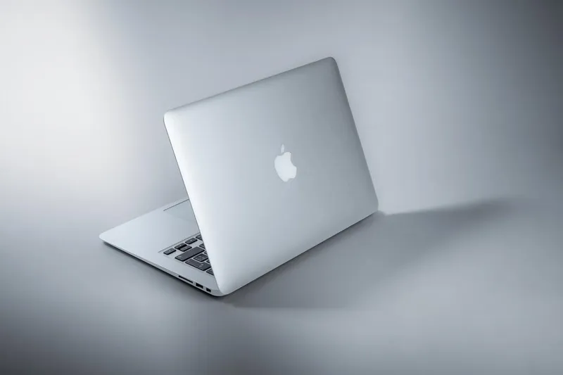 Waarom de MacBook Air 13 nog steeds de slimste keuze is voor studenten