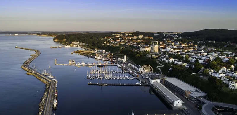 Sassnitz Sehenswürdigkeiten: Hafen, Kreideküste und was sich wirklich lohnt