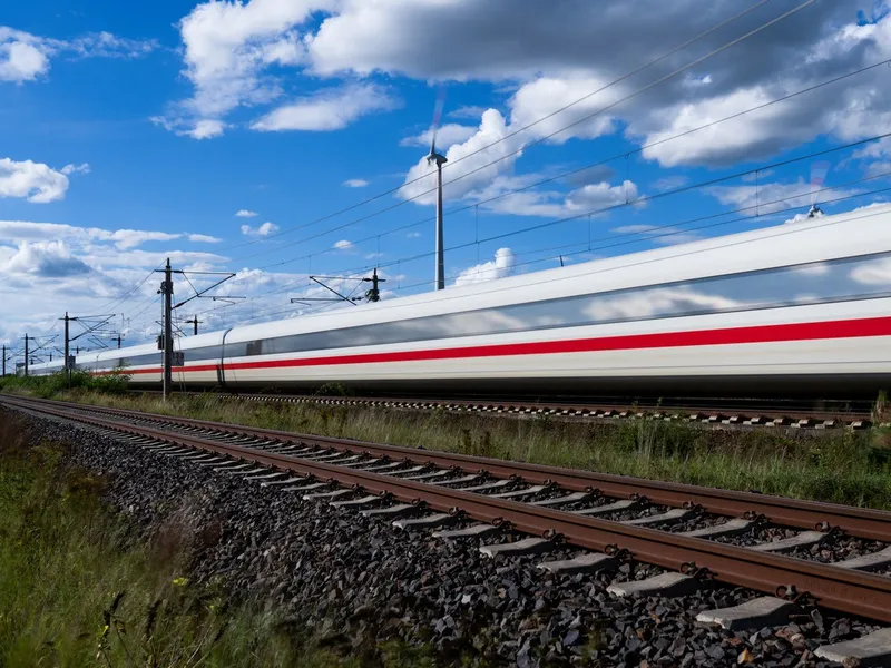 Deutsche Bahn startet Instandhaltung an Elbebrücke Riesa