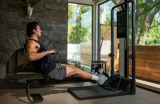 Wenn Technologie auf Fitness trifft: Wie digitale Lösungen das Training zuhause verändern