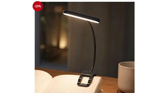 Stark reduziert: LED-Buchleselampe