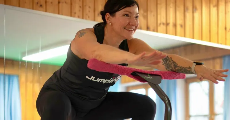 Mehr Teilnehmer im Fitnesskurs: Wie Diana ihre Jumpingstunden wieder voll bekam