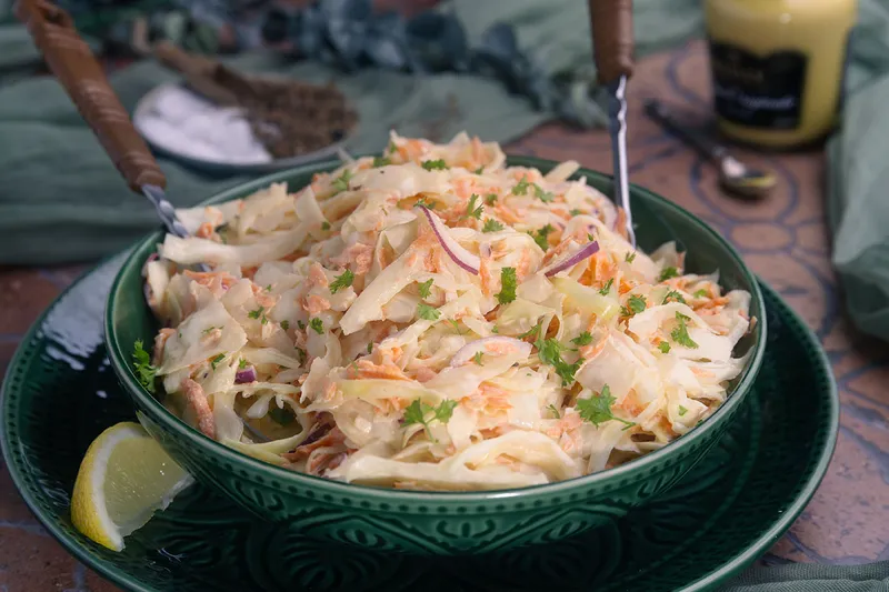 Coleslaw Rezept – cremig wie im BBQ-Restaurant