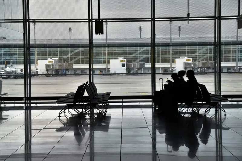 München (MUC) zurück an der Spitze: Wie Stopbars den Flughafencheck entscheiden