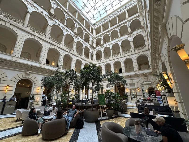 Anantara New York Palace Budapest Hotel/ Ungarn
