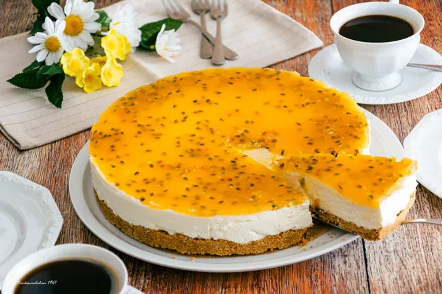 Maracuja-Frischkäse-Torte