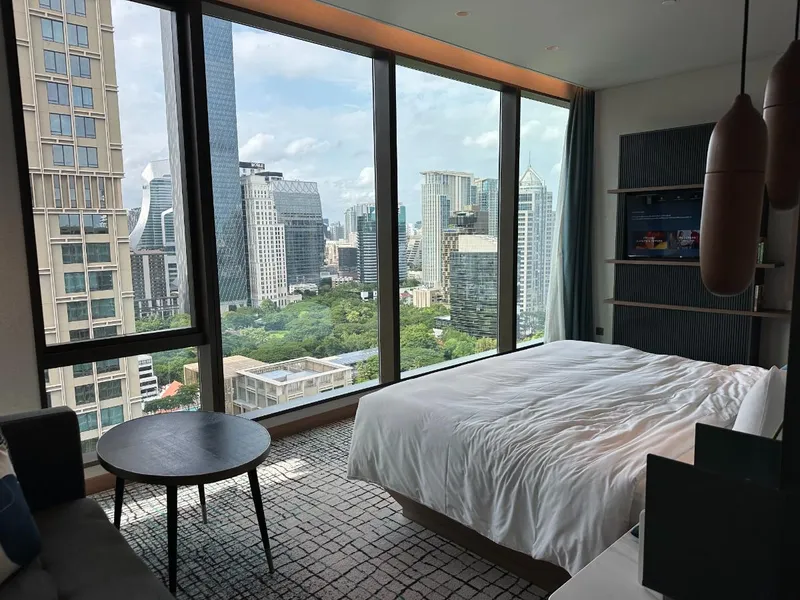 Kimpton Maa-Lai Bangkok Review: The City’s Most Complete Fitness Hotel (Restorative Index: 9.1/10)