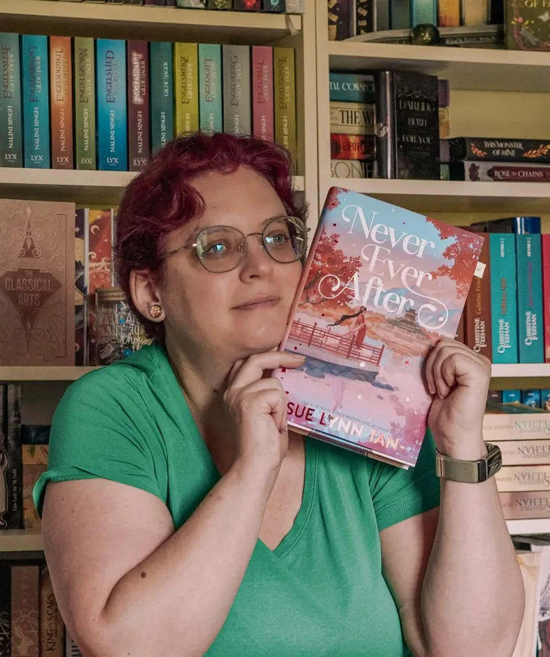 Never Ever After von Sue Lynn Tan: Warum mich dieses farbenprächtige Märchen mit einem herben Verrat geschockt hat (Rezension)