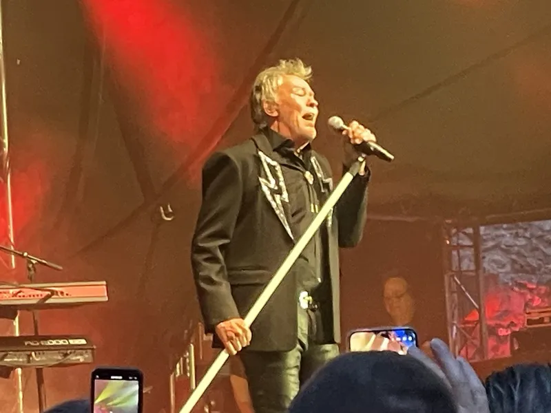 Live: Paul Young in Alzey – Eine Reise ins Gestern