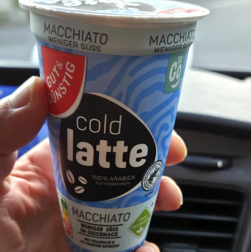 Kaffee gibt es. Irgendwie.