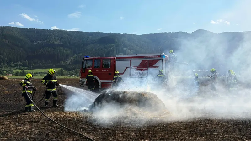 BFV Leoben: Abschnittsalarm nach ausgedehntem Ackerbrand in Mötschendorf