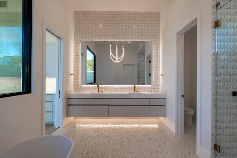 De ultieme badkamer-upgrades voor mannen die van comfort houden
