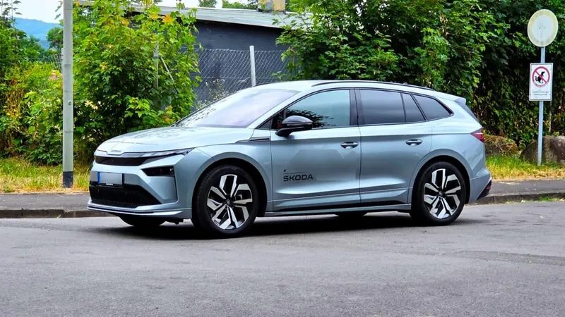Die erste E-Auto Probefahrt: Worauf Umsteiger vom Verbrenner wirklich achten müssen