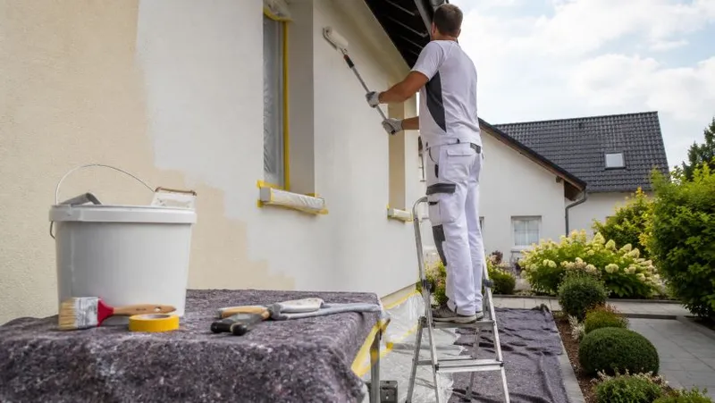 Fenstergriff wackelt trotz festgezogener Schrauben