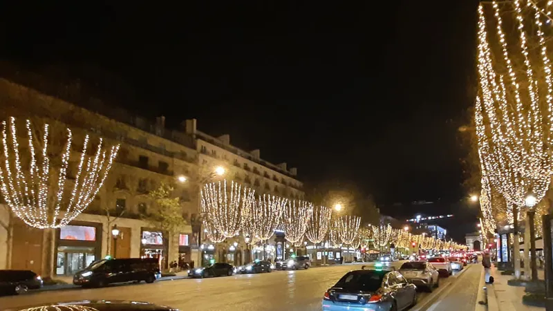 Paris in der Weihnachtszeit – Ein zauberhaftes Wochenende voller Lichter