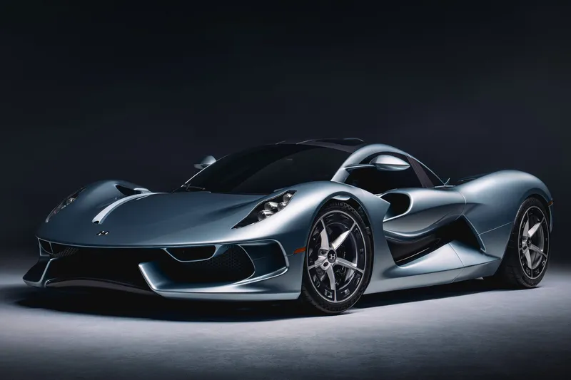 Hennessey Blackbird: Freisaugender V8, Heckantrieb und ab dafür
