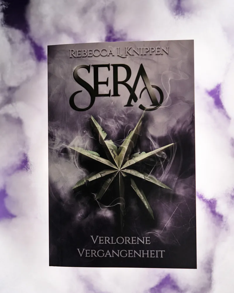 [Rezension] Rebecca L. Knippen „Sera: Verlorene Vergangenheit“