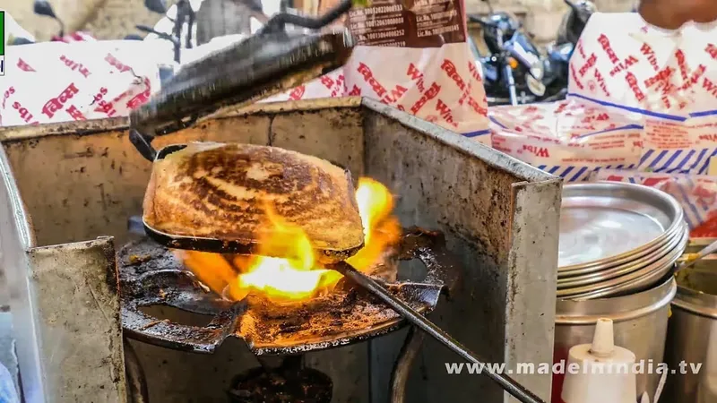 Street Food: Cheese Masala Toast Sandwich