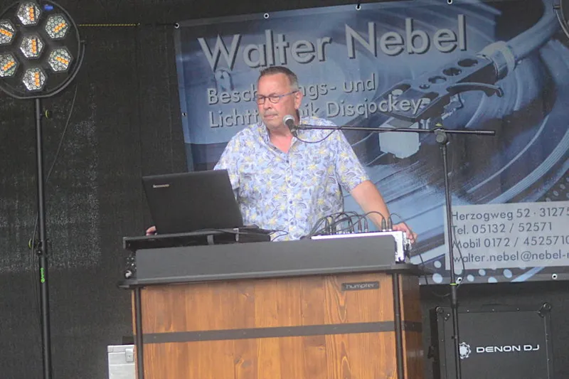 Lehrter Weinfest ist gestartet
